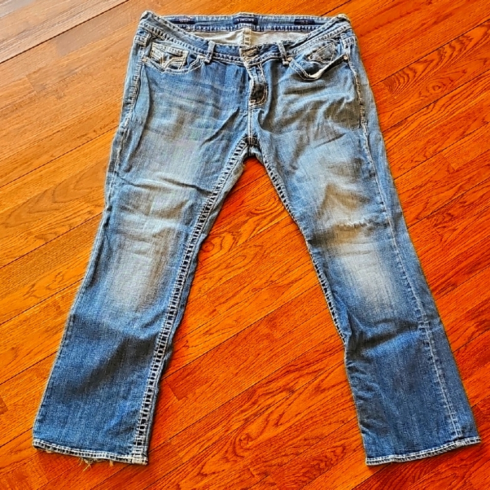 Vigoss Women's Blue Jeans Size 22